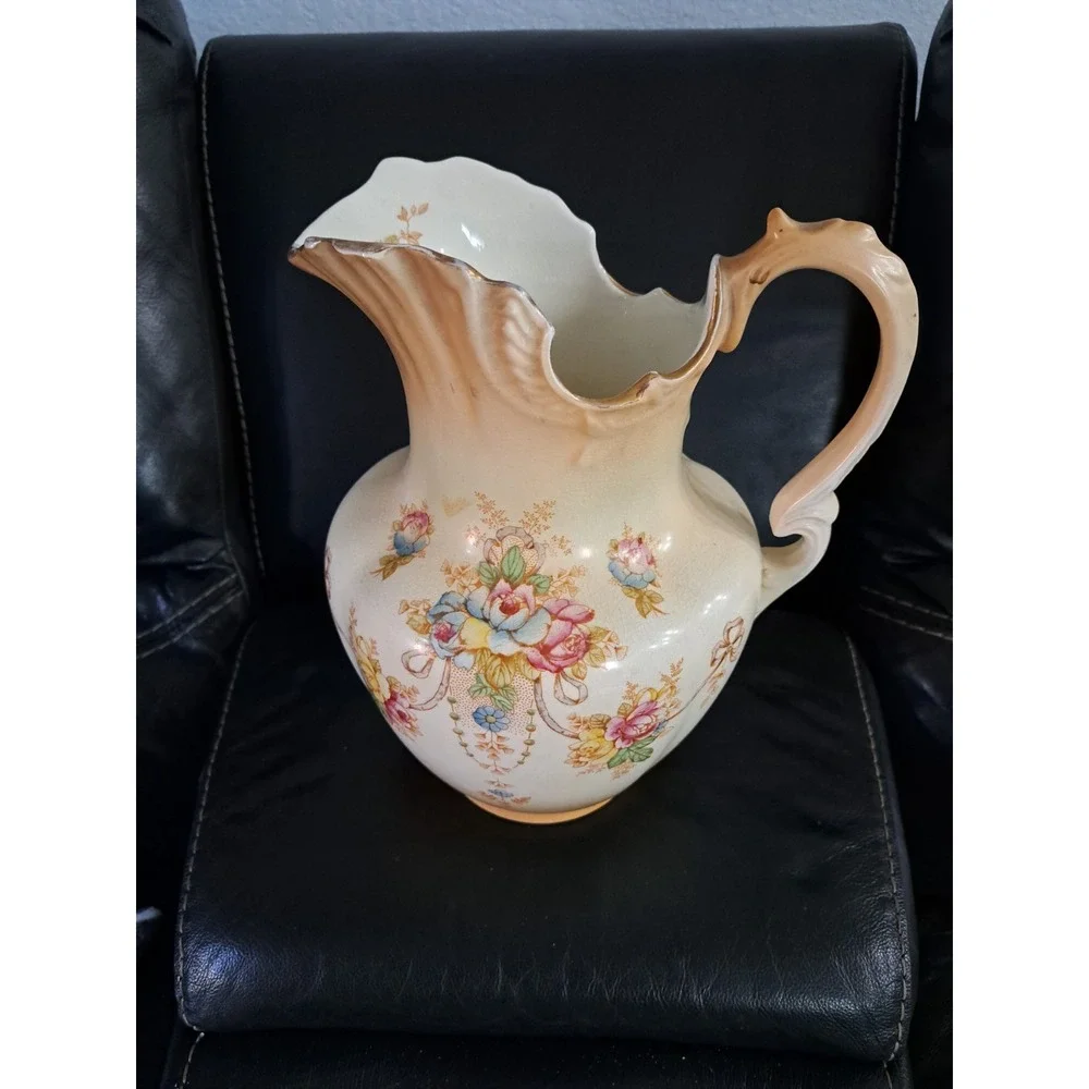Crown this antique